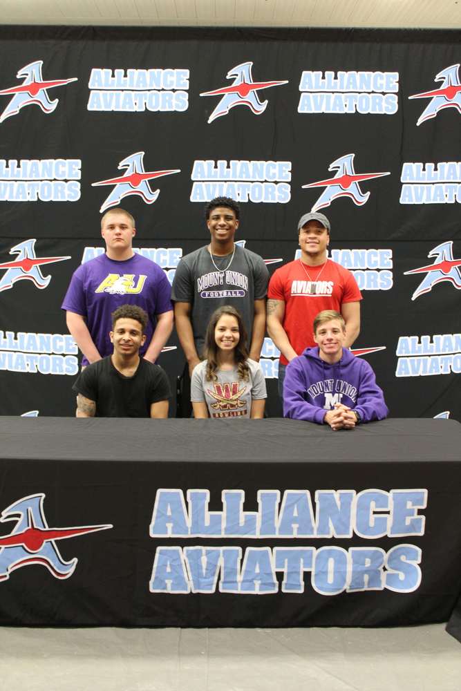 Second group of athletes sign to play for college/university