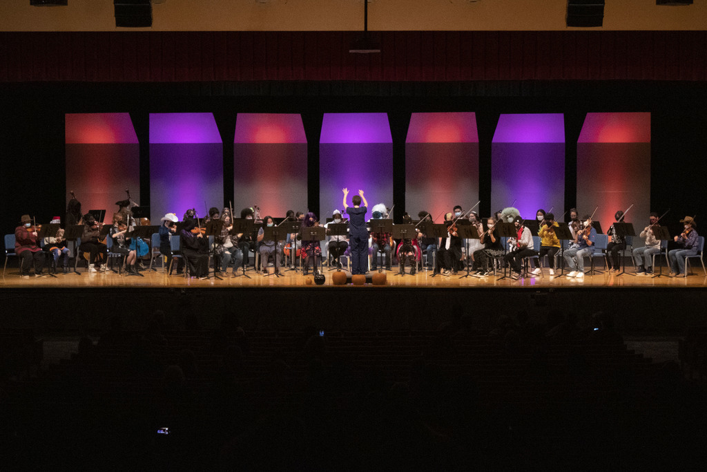 strings spooktacular