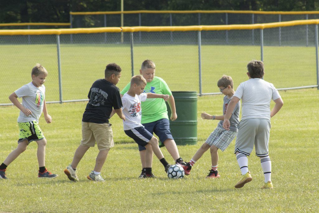 3rd graders playing at Butler Rodman Park